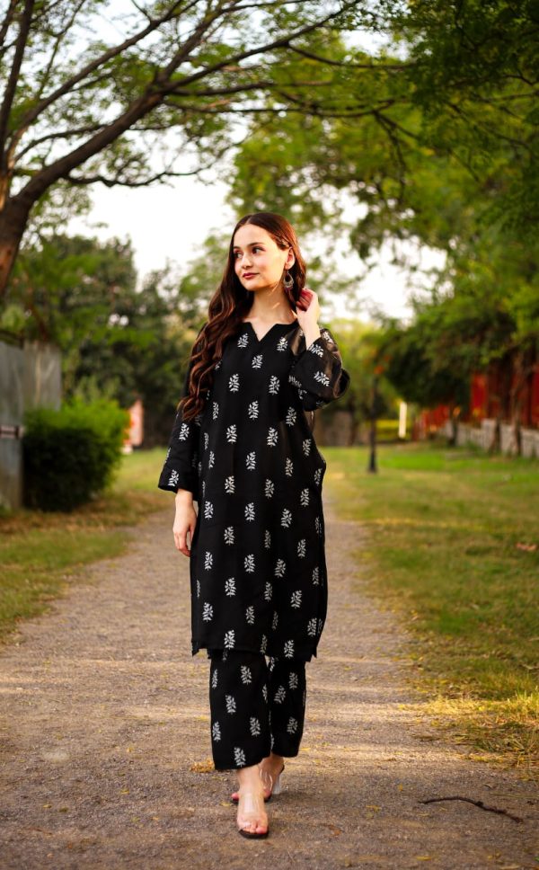 ( Black ) Saleha Design Block Print Stitched Suits Casual Wear For Girls (summer Lilen)